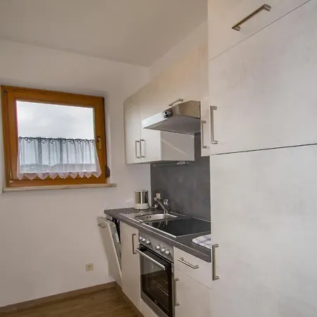 Petschnig 2 Apartman Drobollach am Faakersee